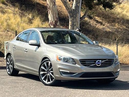 2015 Volvo S60 T5 Premier