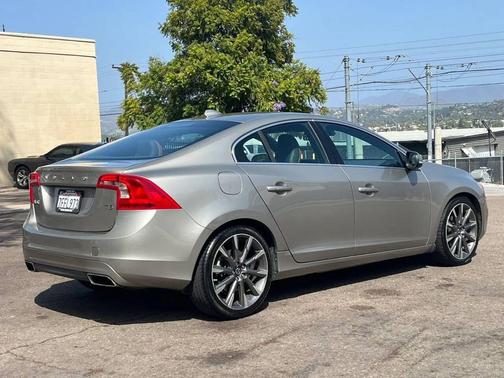 2015 Volvo S60 T5 Premier