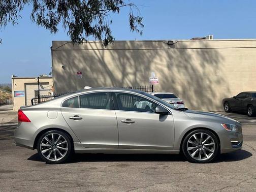 2015 Volvo S60 T5 Premier