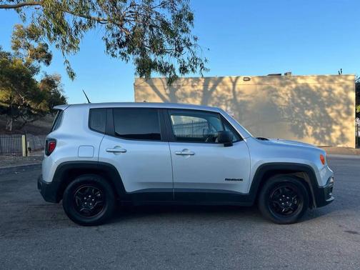 2017 Jeep Renegade Sport
