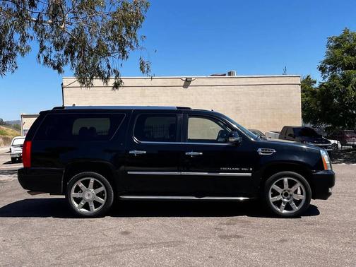 2009 Cadillac Escalade ESV Standard