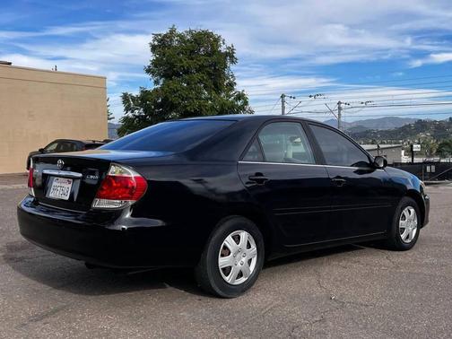 2006 Toyota Camry LE