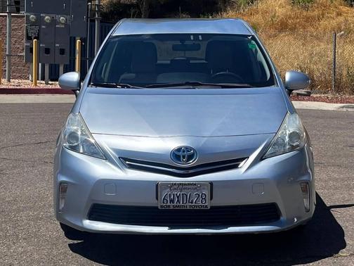2012 Toyota Prius v Three