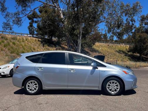 2012 Toyota Prius v Three