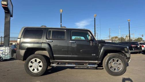 2009 Hummer H3 Base