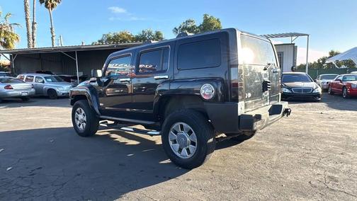 2009 Hummer H3 Base
