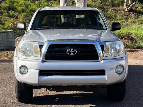 2005 Toyota Tacoma PreRunner Double Cab