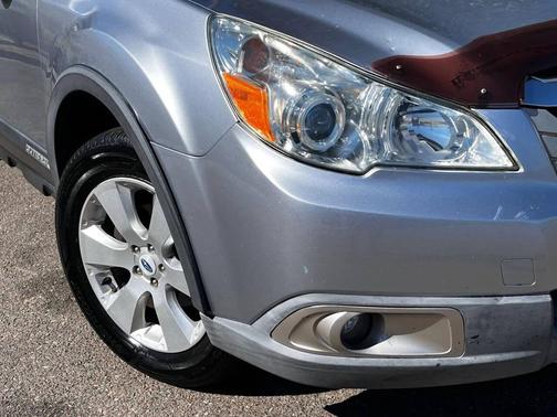 2012 Subaru Outback 2.5i Limited