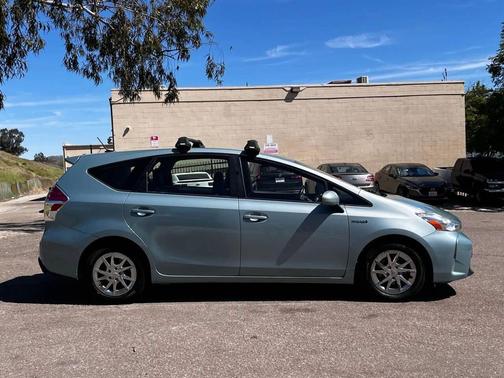 2015 Toyota Prius v Four