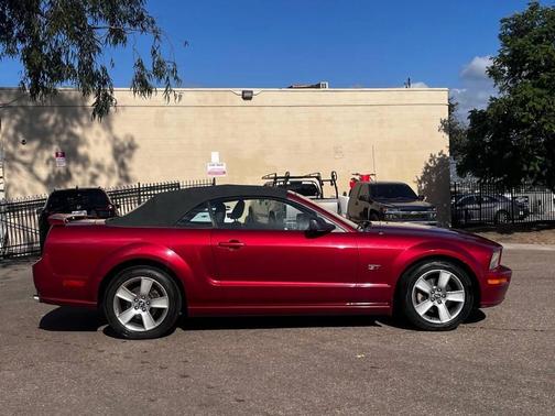 2007 Ford Mustang GT Premium