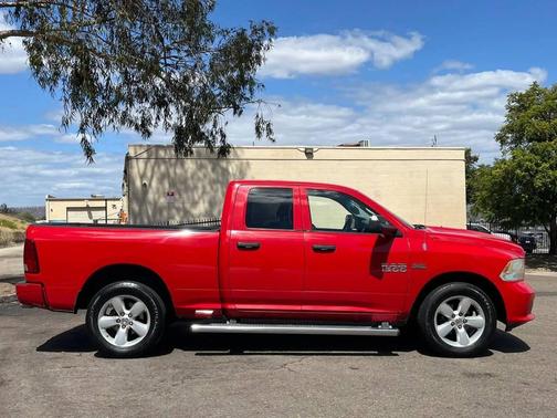 Flame Red Clearcoat 2013 RAM 1500 Tradesman/Express