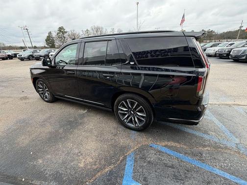 2022 Cadillac Escalade Sport Platinum