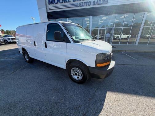 2021 GMC Savana 2500 Work Van