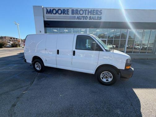 2021 GMC Savana 2500 Work Van