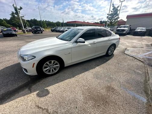 2015 BMW 528 4dr Sdn 528i RWD