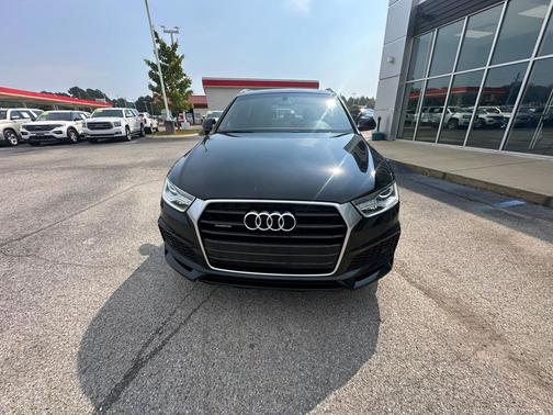 2018 Audi Q3 2.0 TFSI Sport Premium quattro AWD