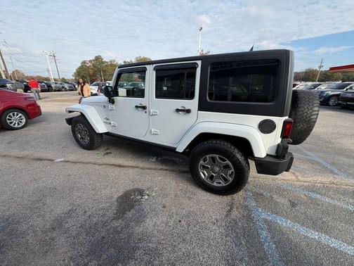 2014 Jeep Wrangler Unlimited Freedom Edition