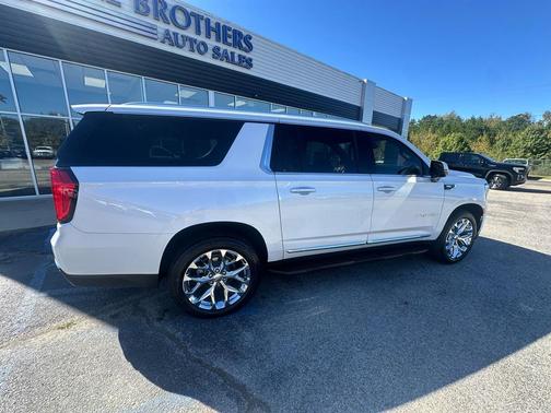 2021 GMC Yukon XL SLT
