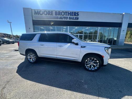 2021 GMC Yukon XL SLT