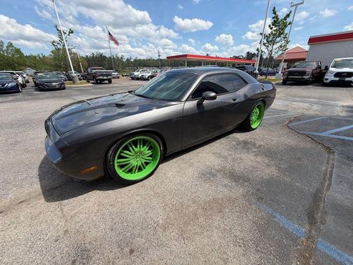 Granite Crystal Metallic Clearcoat 2014 Dodge Challenger SXT