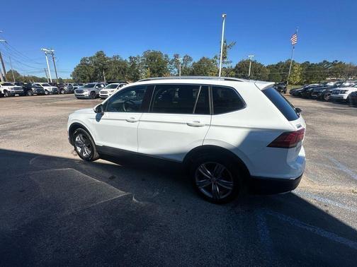 2021 Volkswagen Tiguan 2.0T SEL