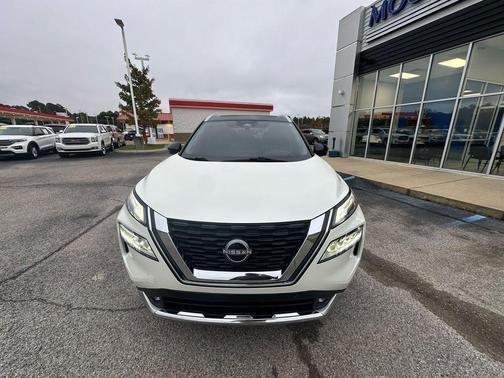 2022 Nissan Rogue Platinum