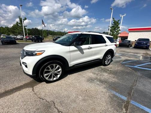 2023 Ford Explorer Platinum