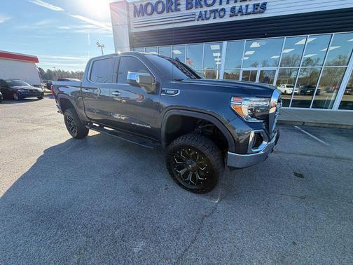 2020 GMC Sierra 1500 SLT