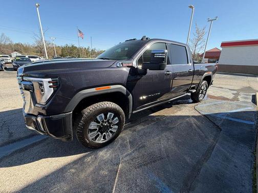 2024 GMC Sierra 2500 Denali