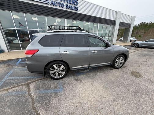 2015 Nissan Pathfinder Platinum