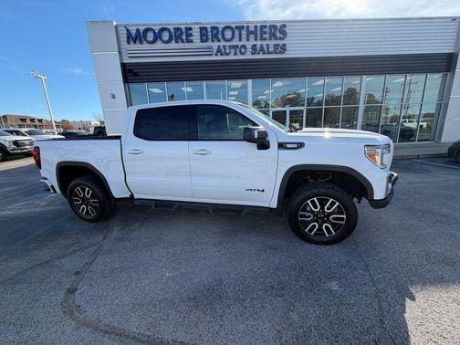 2021 GMC Sierra 1500 AT4