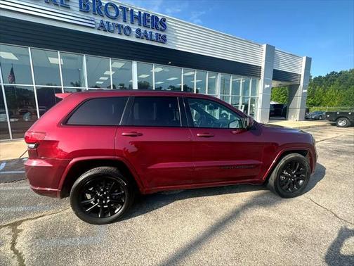 2018 Jeep Grand Cherokee Altitude