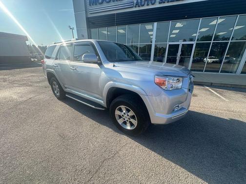 2013 Toyota 4Runner SR5
