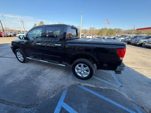 2014 Nissan Titan SL