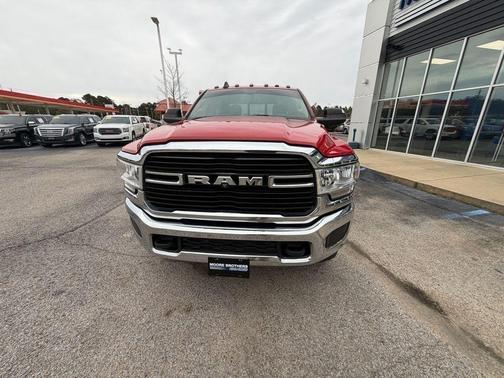 2020 RAM 2500 Tradesman Crew Cab 4X4 6'4' Box
