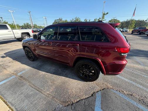 Velvet Red Pearlcoat 2020 Jeep Grand Cherokee Altitude