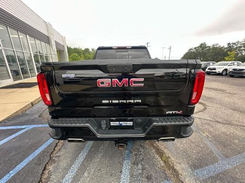 2019 GMC Sierra 1500 AT4