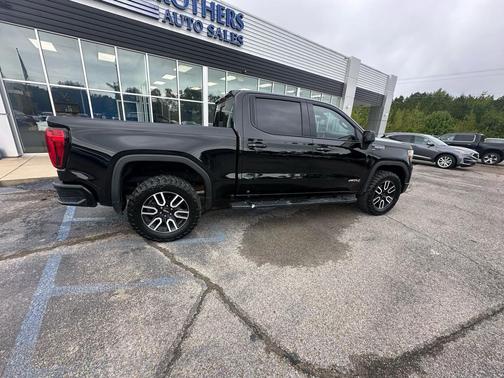 2019 GMC Sierra 1500 AT4