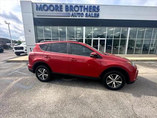 2017 Toyota RAV4 XLE