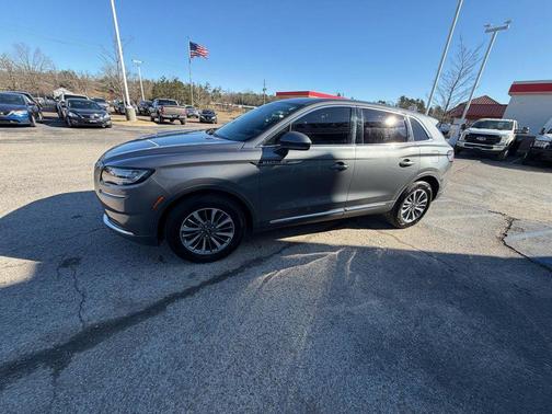 2021 Lincoln Nautilus Standard