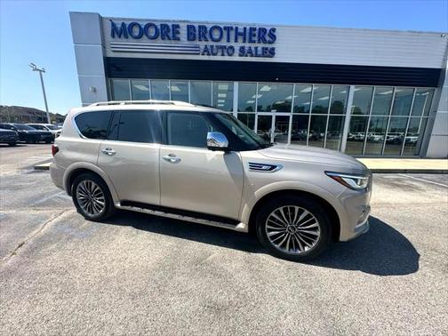 2019 INFINITI QX80 Luxe