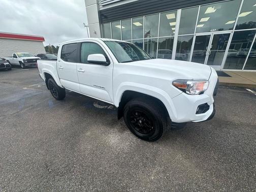 2022 Toyota Tacoma SR5