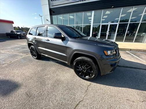 2020 Jeep Grand Cherokee Altitude