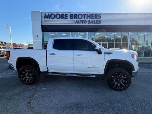 2021 GMC Sierra 1500 SLT