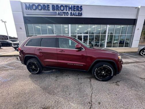 2017 Jeep Grand Cherokee Laredo