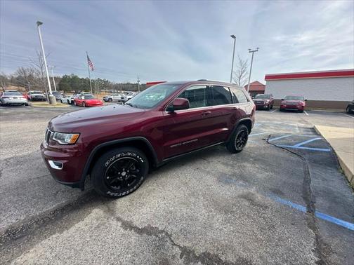 2017 Jeep Grand Cherokee Laredo