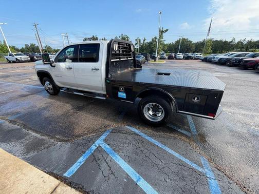 Iridescent Pearl Tricoat 2020 Chevrolet Silverado 3500 LTZ
