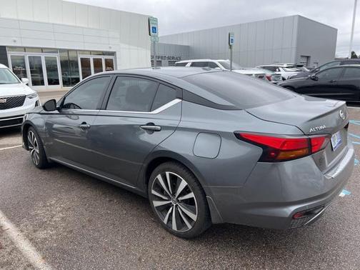 2021 Nissan Altima SR Intelligent AWD
