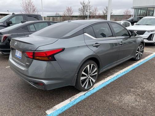 2021 Nissan Altima SR Intelligent AWD