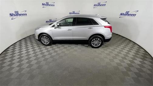 Photo 5 of 34 of 2019 Cadillac XT5 Luxury